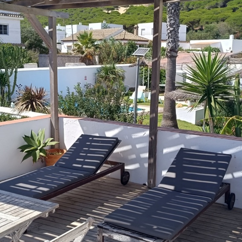 bungalows en canos de meca alojamiento terraza
